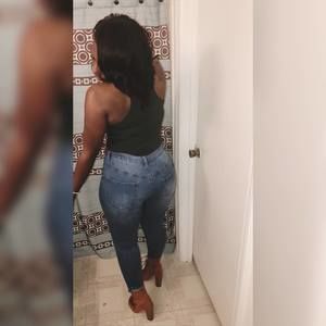 Meet your Posher, Kacy